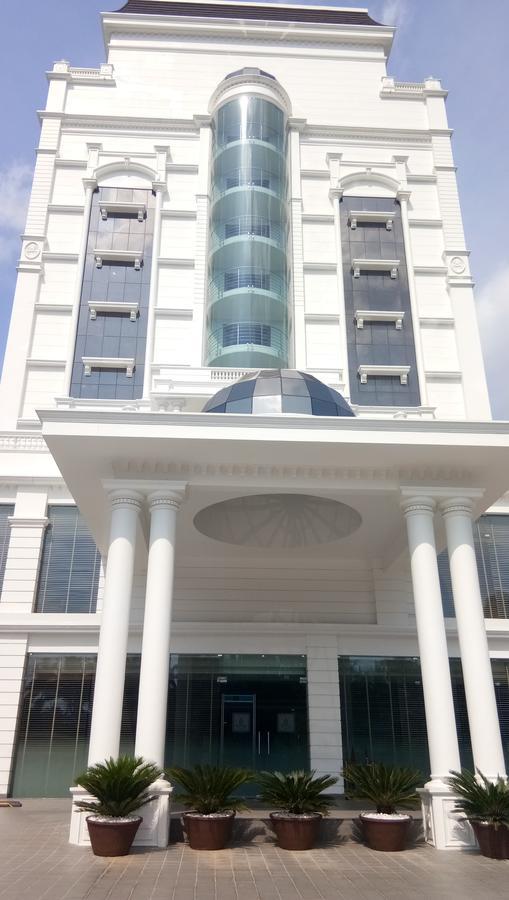 Hotel Karthika Park Kazhakuttam Eksteriør bilde